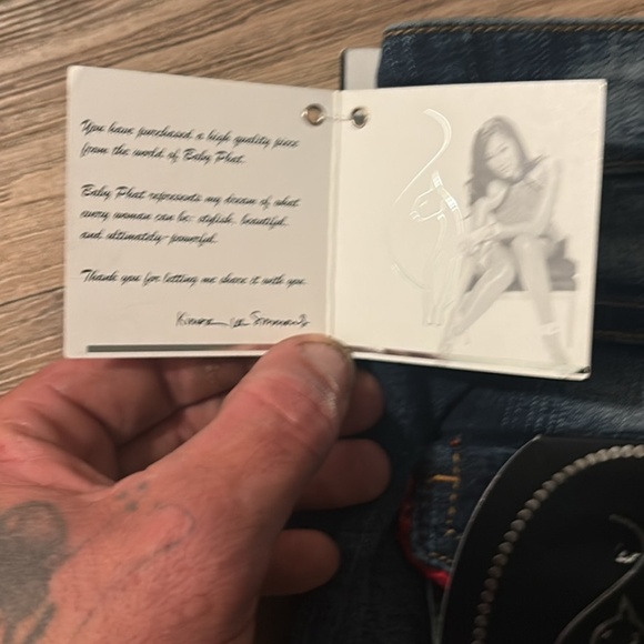 A pair of vintage Y2K, baby phat women’s jeans, size 16 - Picture 3 of 4